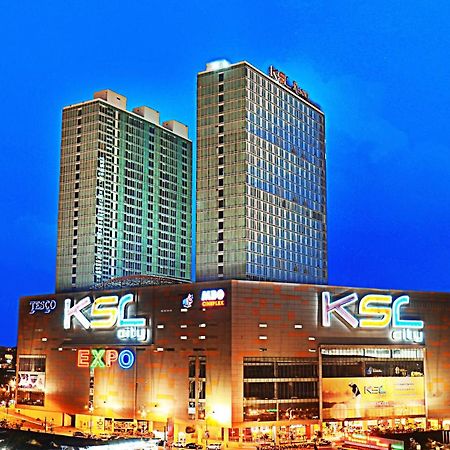 ג'והור בהרו Jb City D'Esplanade Shopping Mall Apartment מראה חיצוני תמונה